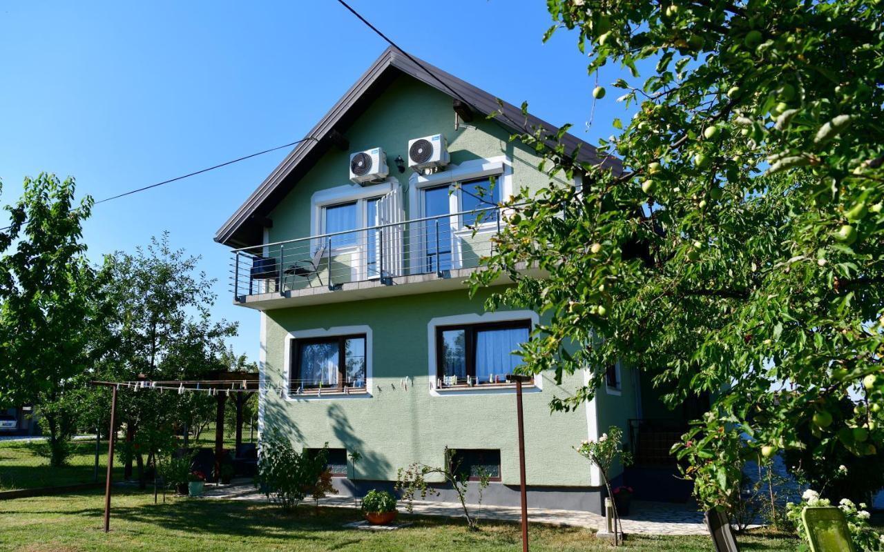 Guest House Jagoda ราโควิซา ภายนอก รูปภาพ