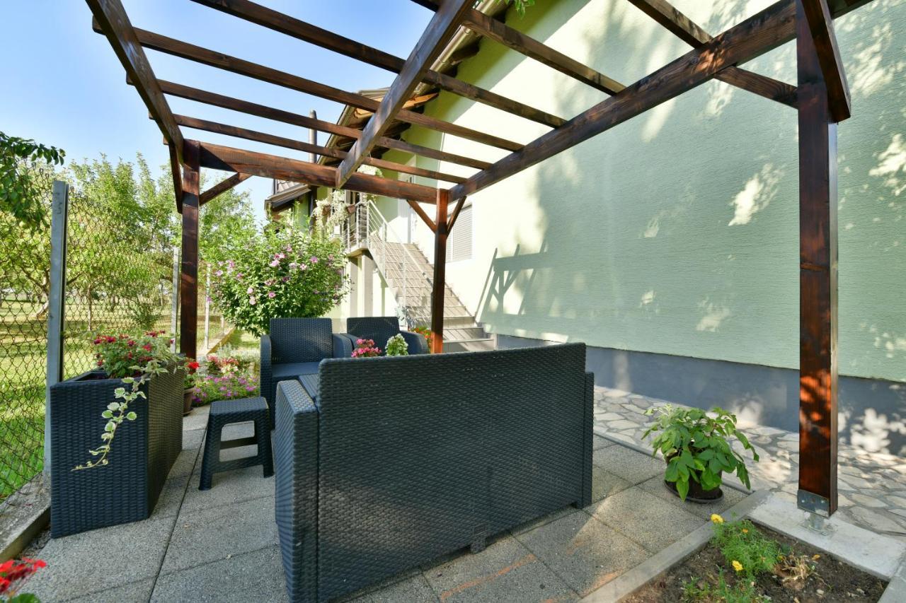 Guest House Jagoda ราโควิซา ภายนอก รูปภาพ