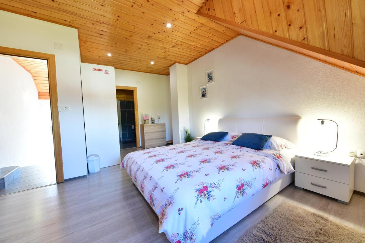 Guest House Jagoda ราโควิซา ภายนอก รูปภาพ