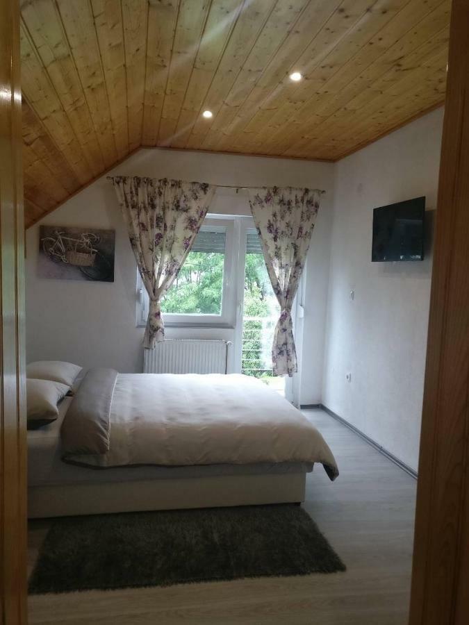 Guest House Jagoda ราโควิซา ภายนอก รูปภาพ