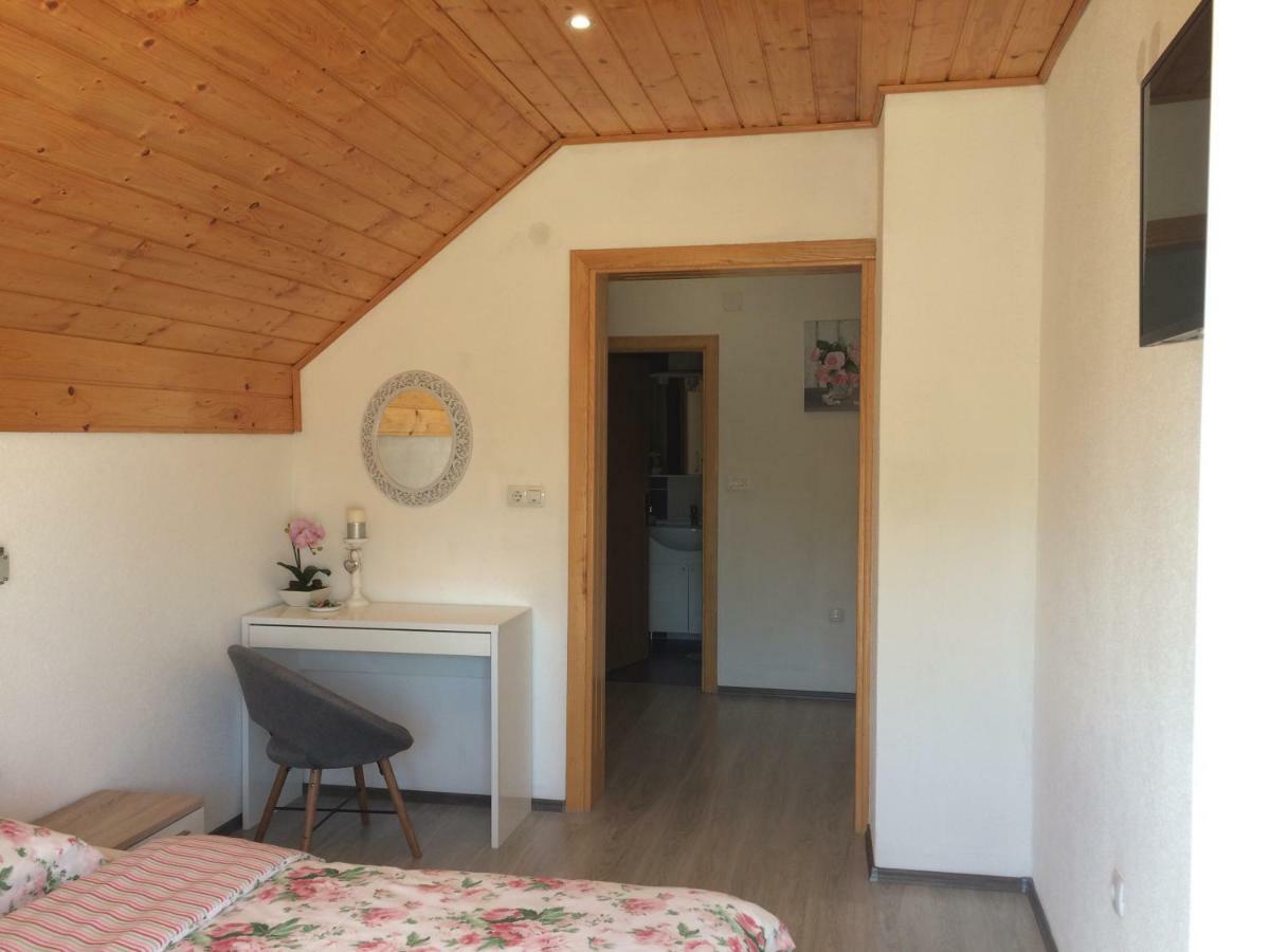Guest House Jagoda ราโควิซา ภายนอก รูปภาพ